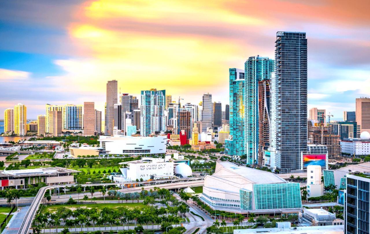 Experience The Perfect Miami Life!! Centrally Located Luxury Condo! Bagian luar foto